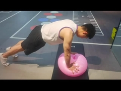 كيفية استخدام كرات الجمباز في صالة الألعاب الرياضية